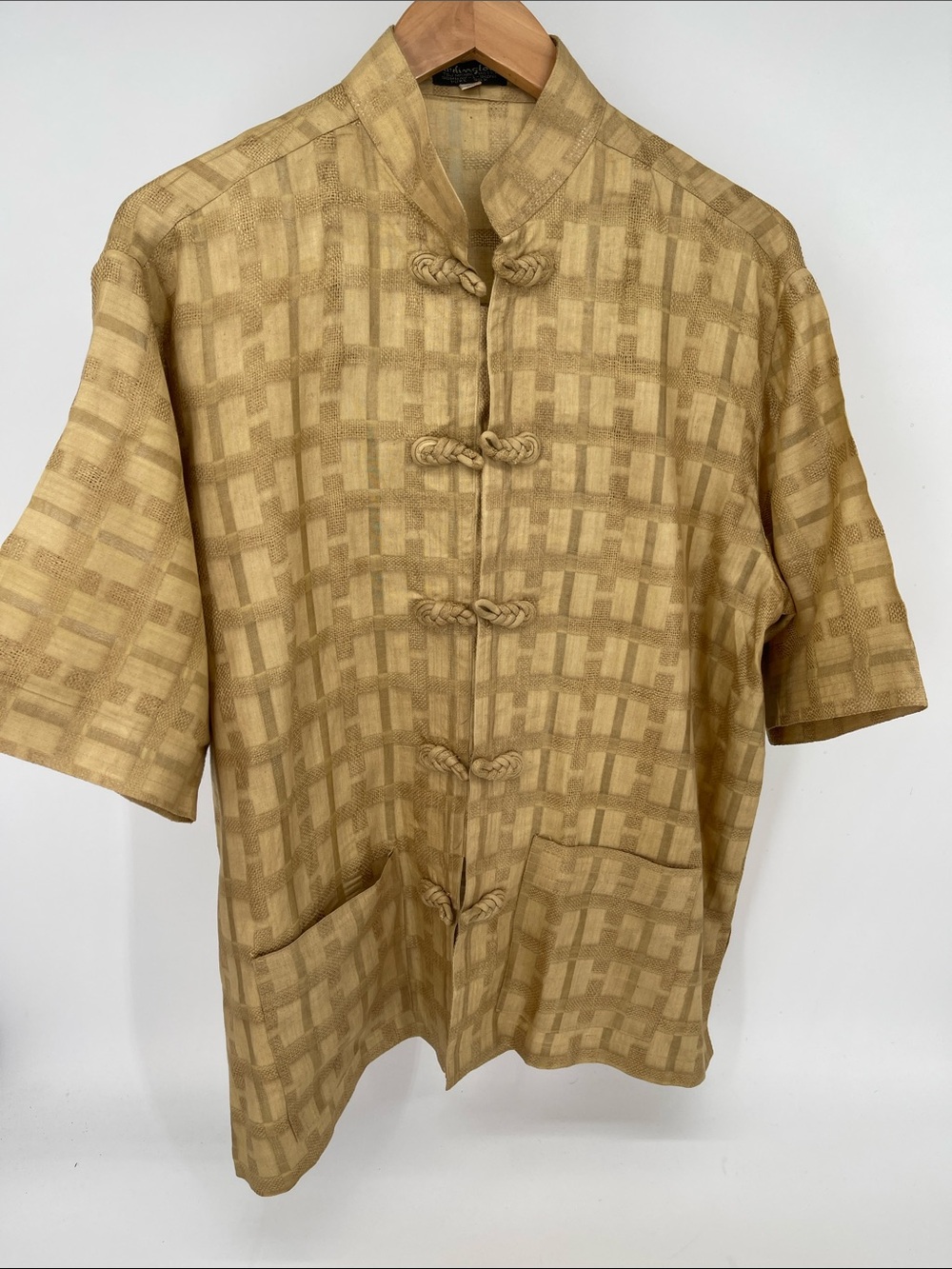 Vintage Burlington’s Taj Mahal Hotel Men’s Pure Gold Silk Shirt Small